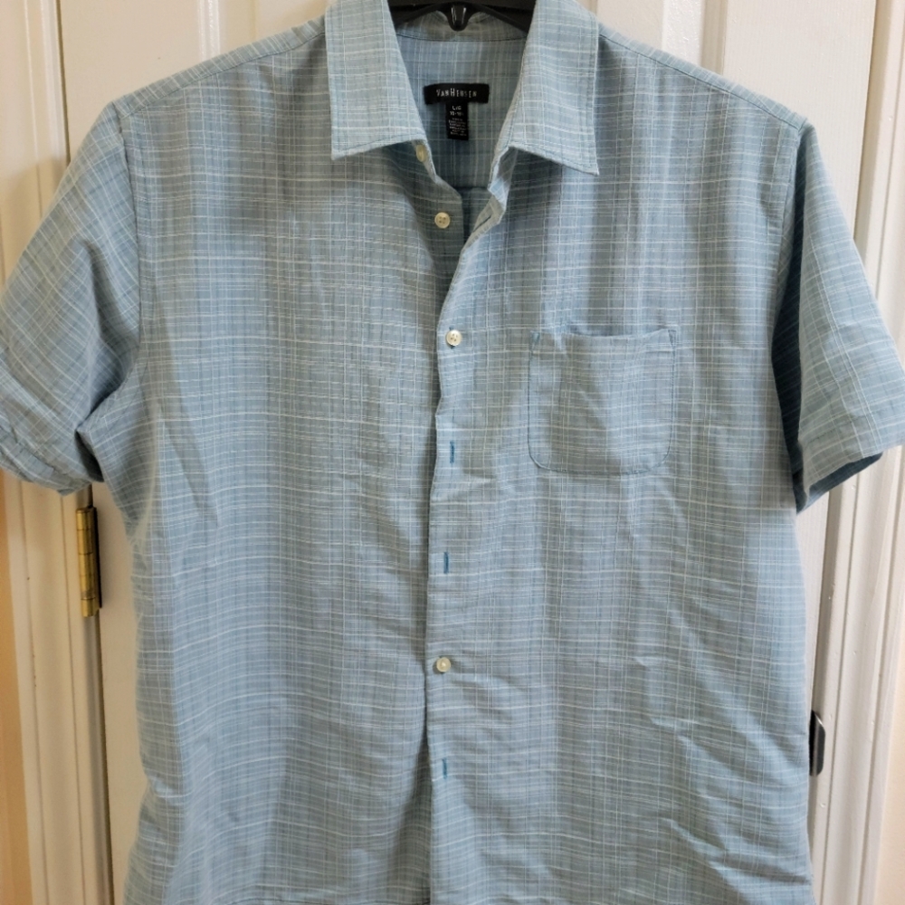 Van Heusen casual button down